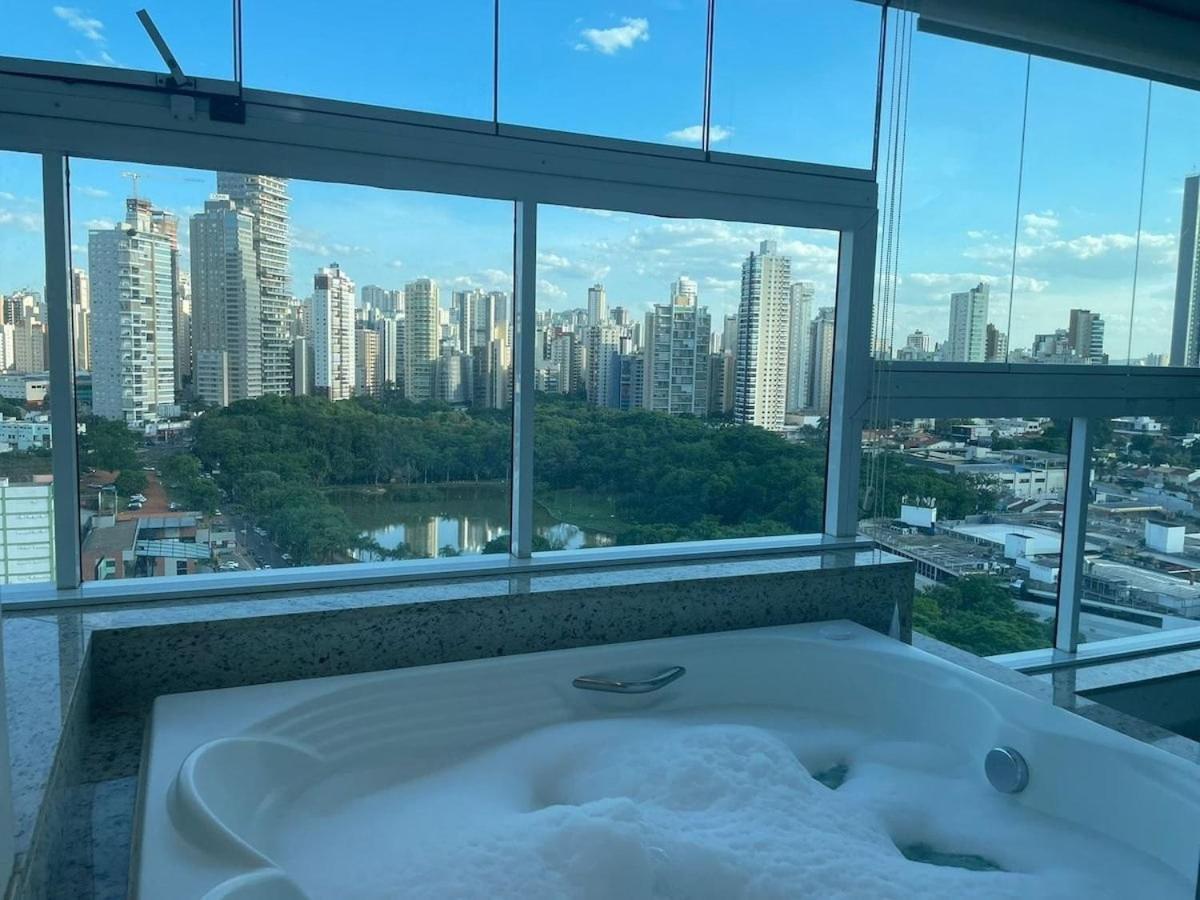 1 Qts.| 2 Hosp. | Jacuzzi Na Varanda | Linda Vista Goiânia Zewnętrze zdjęcie